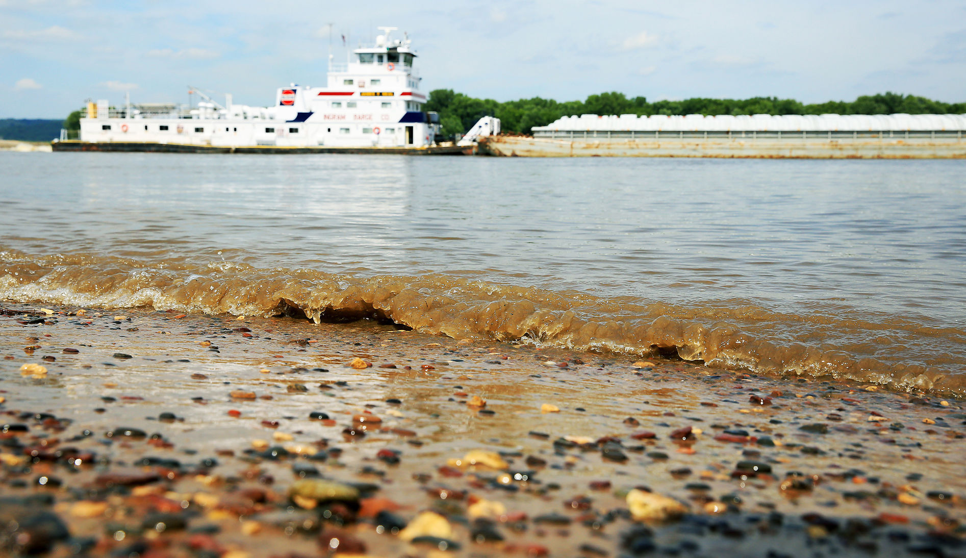 THE GREAT RIVER-0553